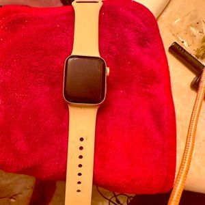 Apple series 8 watch